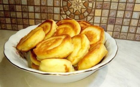 Wie man flauschige Kefirpfannkuchen kocht: Entdecken Sie die Geheimnisse des Kochens