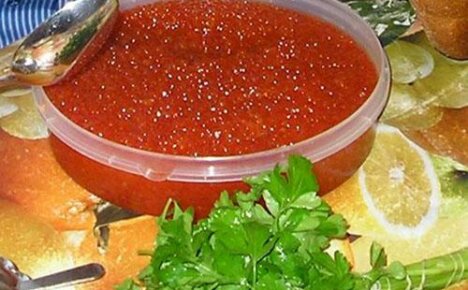 How to properly salt pink salmon caviar at home