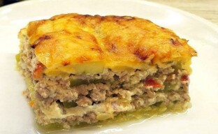 Unique concern - casserole with minced meat and zucchini
