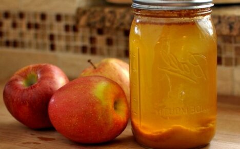 Како направити јабуков сирћет код куће - откривање тајни