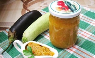 Gemüsekaviar - wie man eine bunte Gemüsespezialität für den Winter kocht und nicht nur