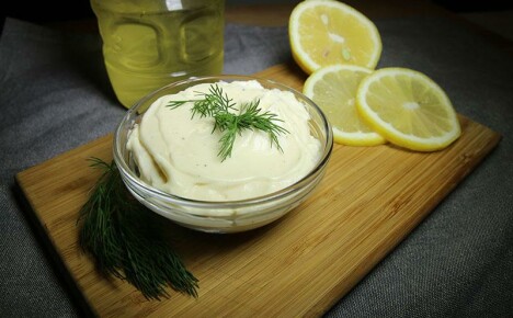Zelfgemaakte mayonaise koken met vier gemakkelijke en snelle recepten