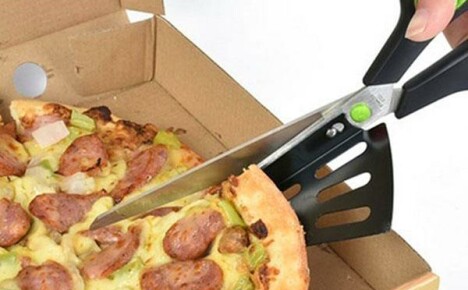 Neobvyklý nůžkový nůž z Číny na krájení pizzy