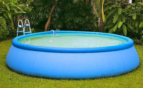 Stor uppblåsbar pool
