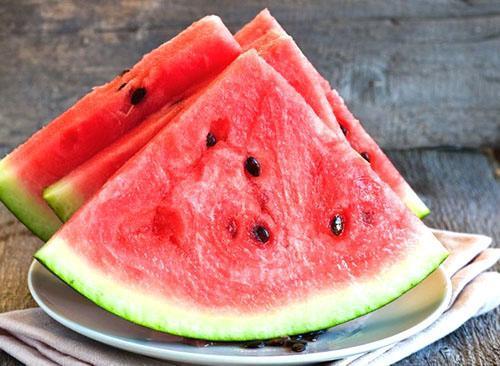 Met een hoog gehalte aan nitraten is watermeloenvergiftiging mogelijk