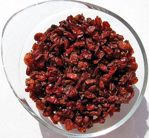 Dried barberry is used in cooking and beverage preparation