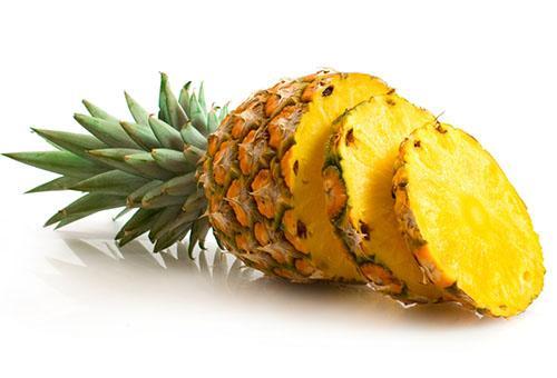 Tufted pineapple