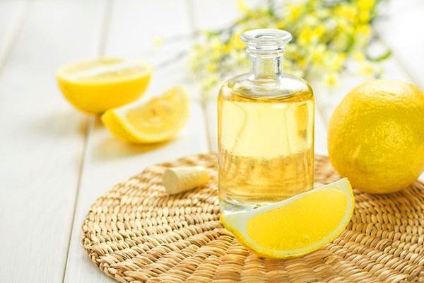 O óleo de limão é amplamente utilizado em cosmetologia