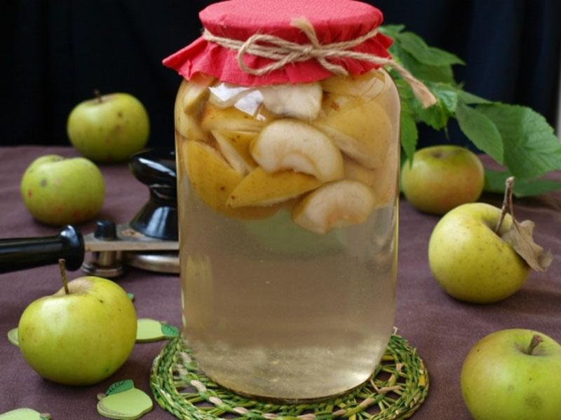 cách nấu nước ép táo mà không cần khử trùng