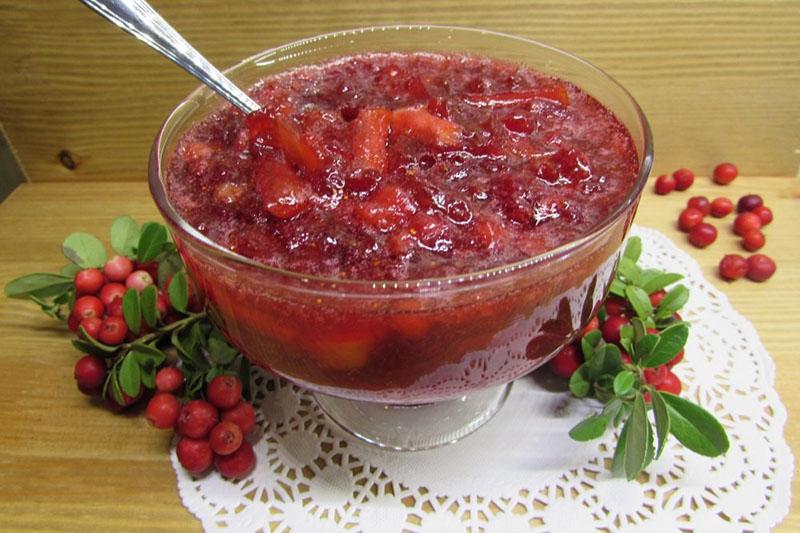 resipi lingonberry untuk musim sejuk dengan epal