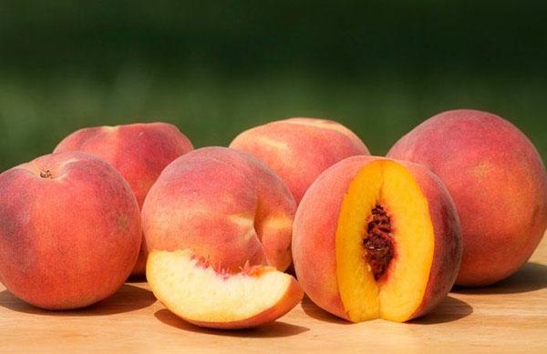 saftig söt persikafrukt