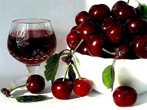 vinho de cereja caseiro