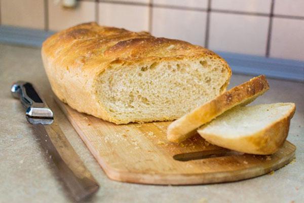 domácí pšeničný chléb