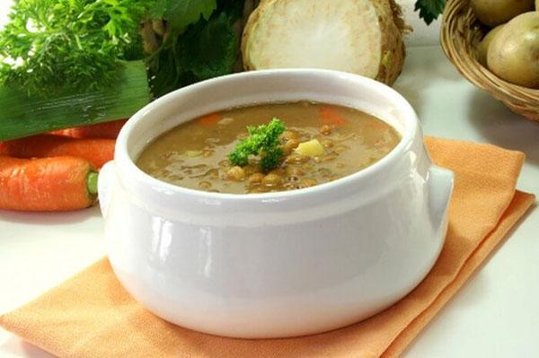 soppa med linser och potatis