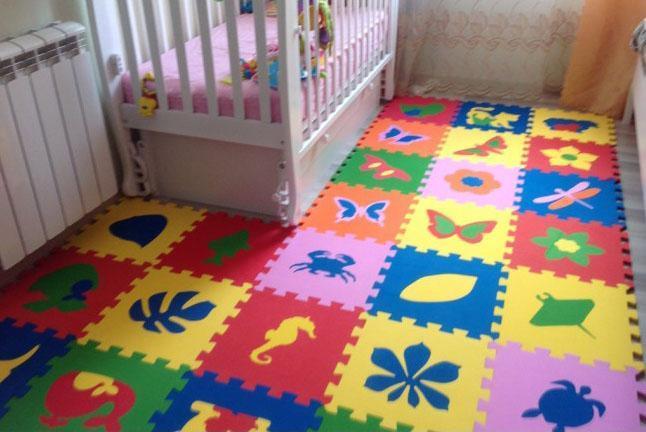 mjukt golv för barnrum