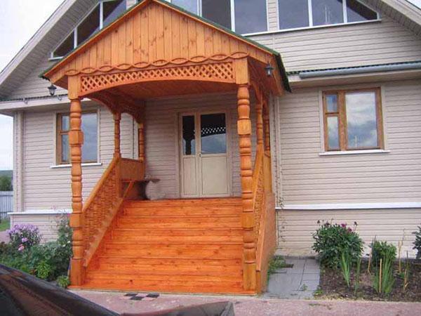 hiên nhà tự làm bằng gỗ có mái che