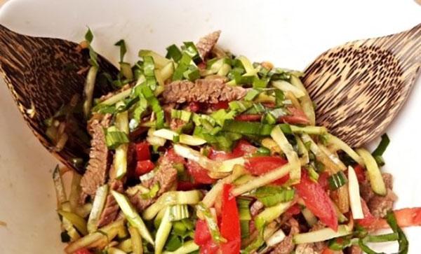 hearty salad with meat