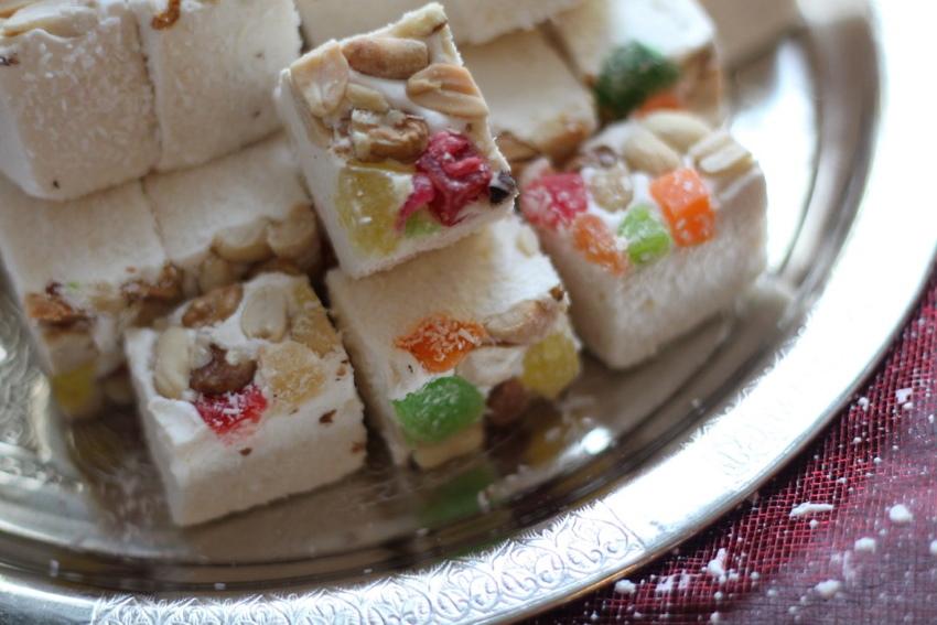 white nut nougat with candied fruits