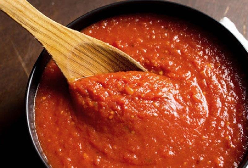 coure la salsa de tomàquet