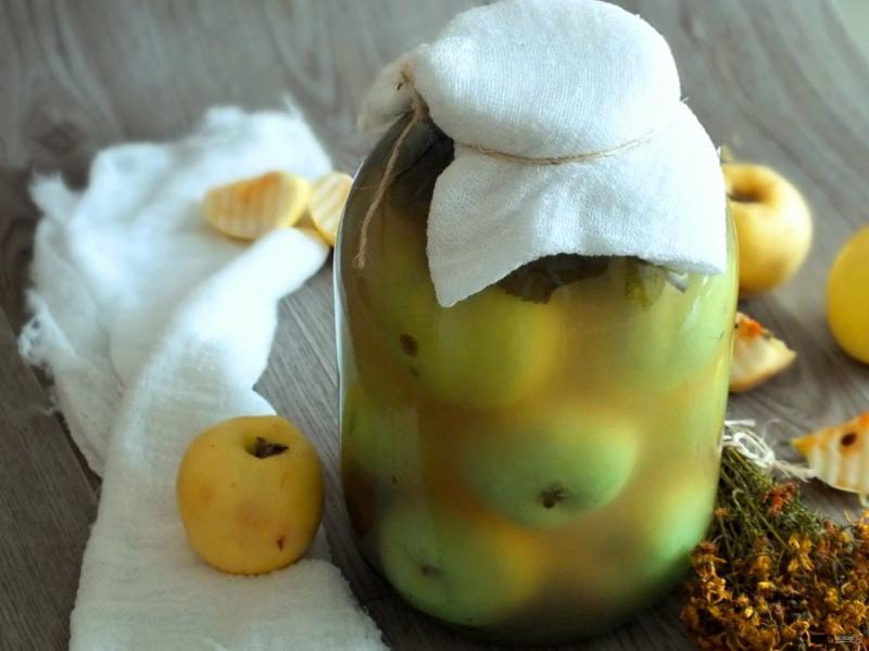 recipe for pickled apples in jars