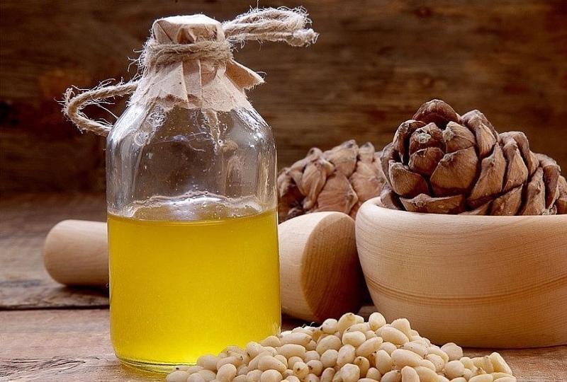 použití užitečných vlastností oleje z cedrových ořechů